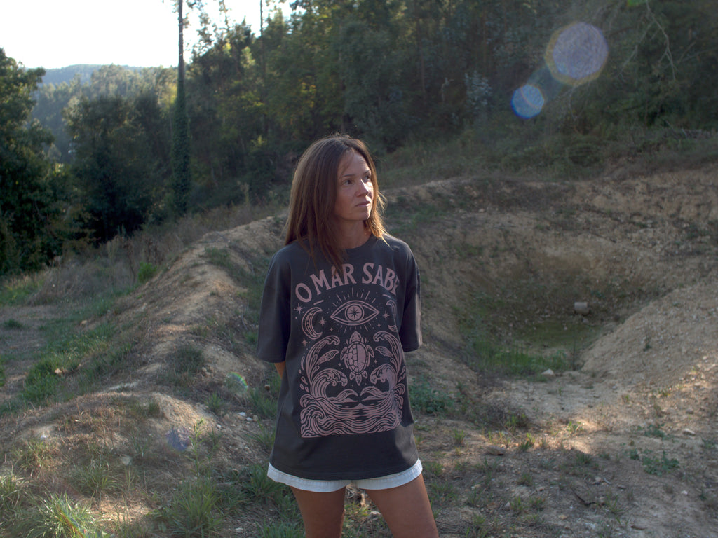 Unisex Oversized Drop Shoulder T-Shirt