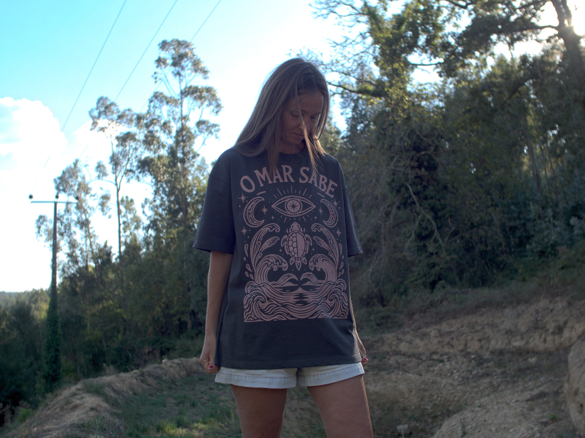 Unisex Oversized Drop Shoulder T-Shirt